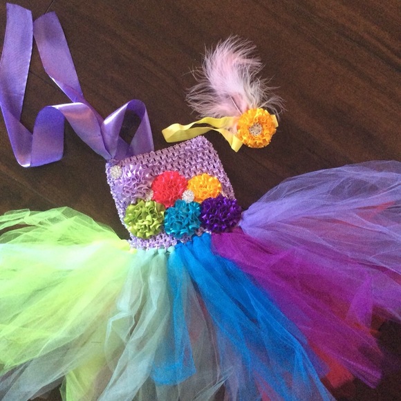 Rainbow tutu outfit 1 year brand new - Picture 2 of 2